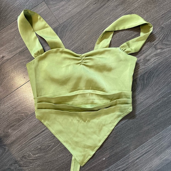 White fox Boutique Tie back Top - Picture 1 of 2